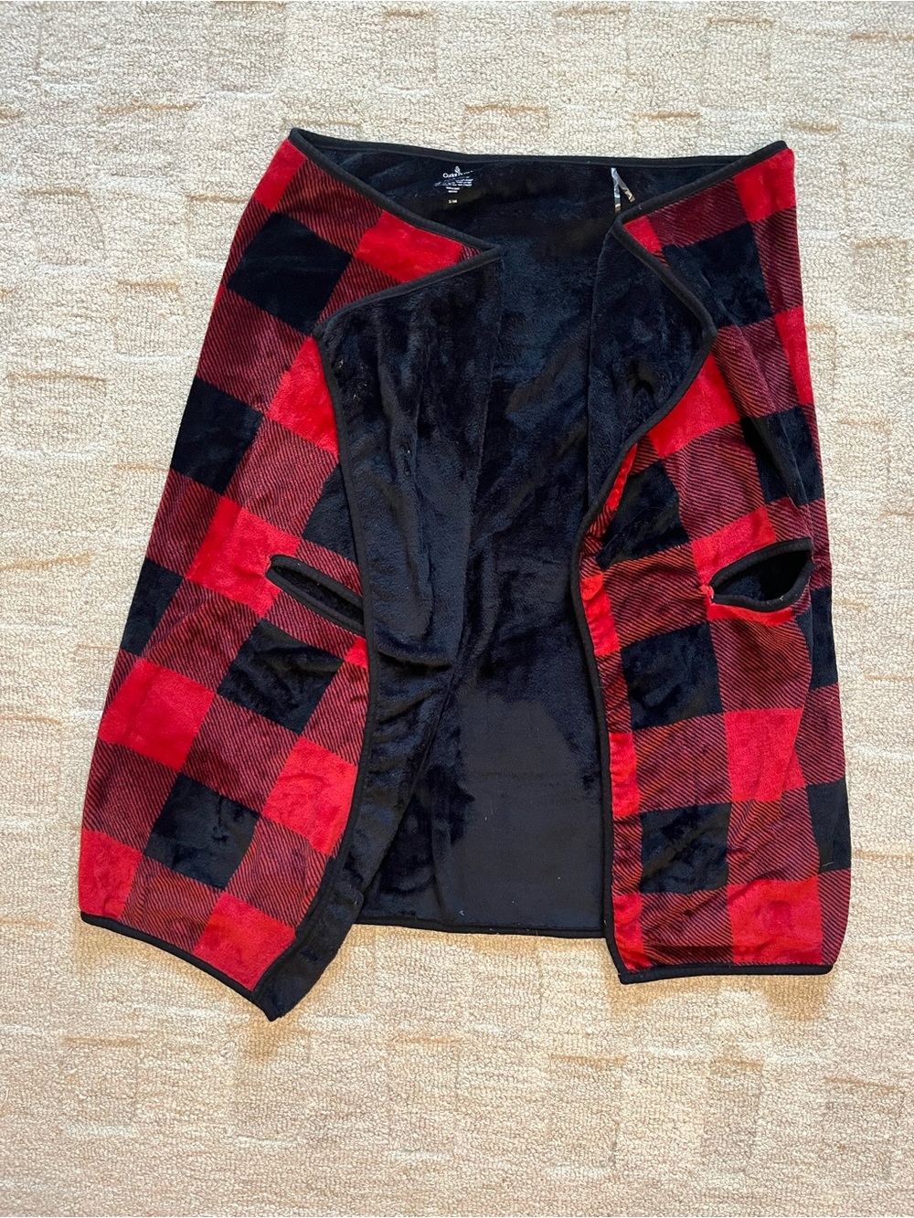 Cuddl Duds Reversible Buffalo Plaid Sleep Wrap Blanket Vest Red Black S/M